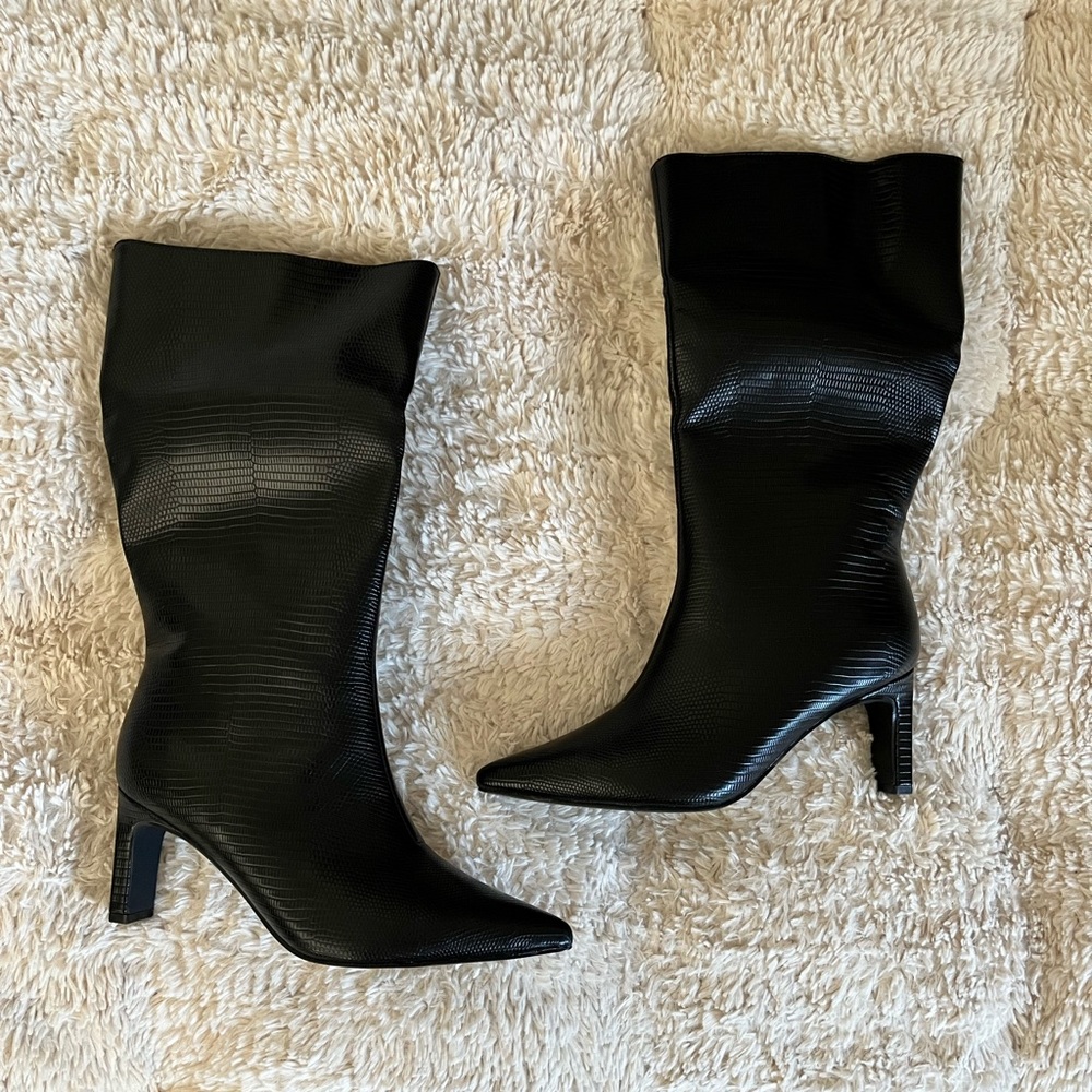 Black Boots